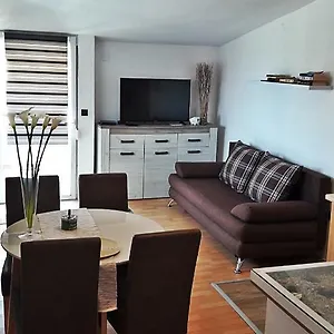 Tatic Apartmán Štinjan