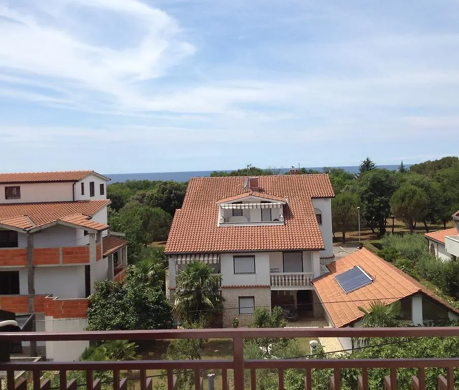 Apartments Mirela 0*, Porec