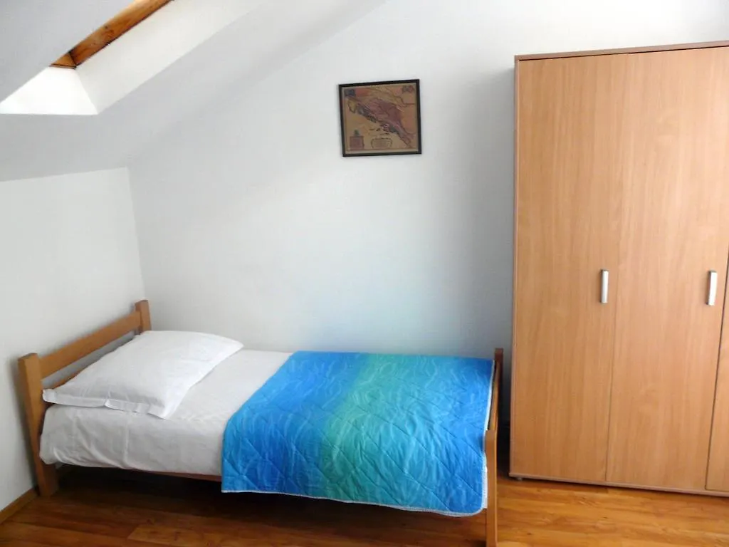 Apartments Mirela