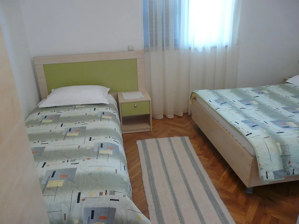 Apartments Mirela