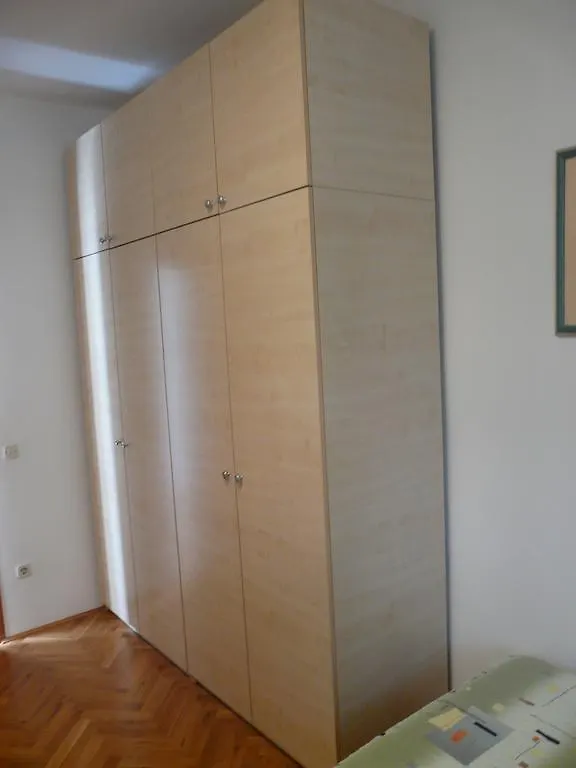 Apartments Mirela