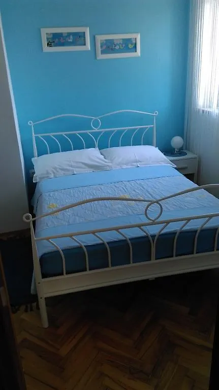 Apartments Mirela